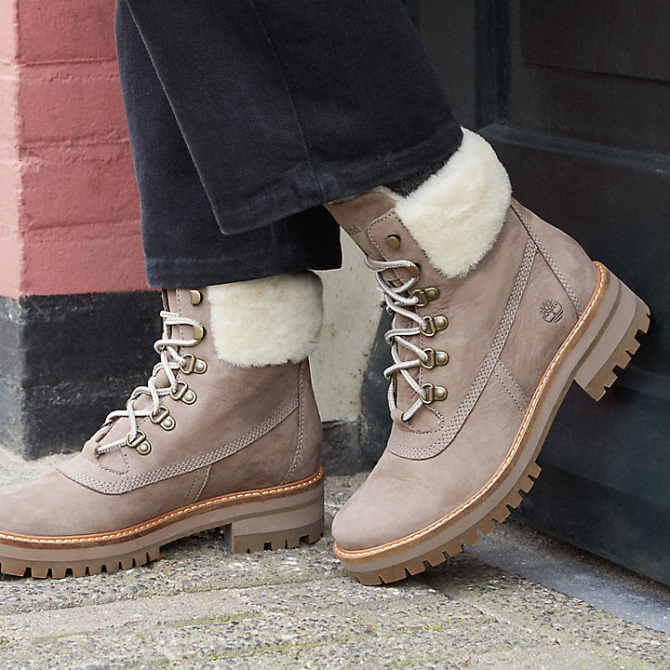 Courmayeur Valley Shearling Boot for Women in Taupe Timberland