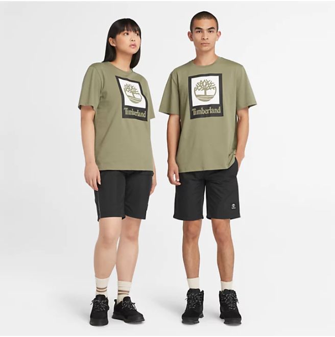 Унисекс тениска All Gender Logo Stack T-Shirt in Green