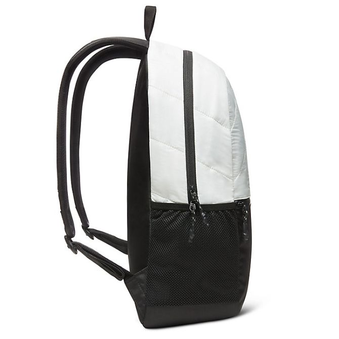 Раница Classic 20 Litre Backpack in White A1CX6130 03